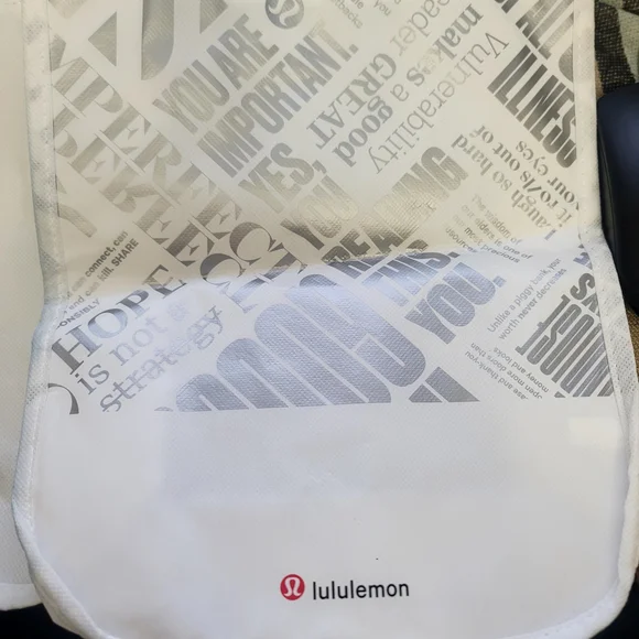 2 Lululemon Reusable Tote Bags. 1 Bonus Lululemon Bag (3 Bags Total) - Picture 3 of 5